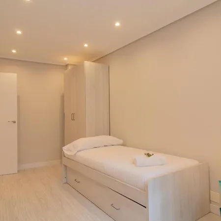 Apartamento Holidea Ayuntamiento De Santander Exterior photo